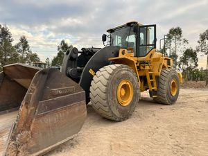 Pala Gommata Volvo L250G Usata Certificata con Motore, Cambio e Pompa da 6 Tonnellate - Componenti Principali Inclusi - Product Image 4