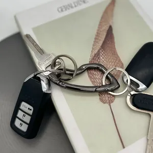 Móc khóa hình rìu phong cách Punk Y2K, hình oval, biểu tượng thiết yếu, móc khóa leo núi, móc chìa khóa xe, trang trí ba lô Gothic, thời trang Hàn Quốc - Product Image 3