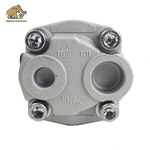 En stock pompe à engrenages hydraulique d'excavatrice pompe de Charge pompe pilote pour Kubota 704KQ 854KQ 954KQ - Product Image 4