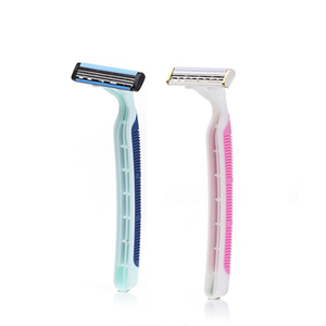 Maquinillas de Afeitar Desechables de Triple Hoja de Acero Inoxidable con Mango de Goma, Marca SOLINSHAVE <span class=keywords><strong>para</strong></span> Hombre, Empaque en Bolsa o Blister - Product Image 5