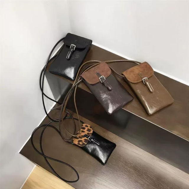 New Style PU Leather Phone Pouch Fashion Korean Crossbody Belt Shoulder Bag Portable Crossbody Cellphone Bag for Girlfriends