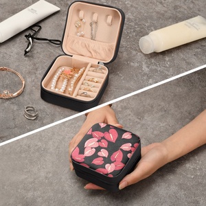 Hawaiian Portable Pu Leather Jewelry Ring Box <b>Small</b> Custom Design Red Anthurium Print Packing Jewelry Box for Travel - Product Image 6