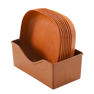 Bandeja Cuadrada de Plástico PP con Diseño de Madera para Servir Frutas, Postres y Verduras en el Hogar o en Fiestas - Product Image 3