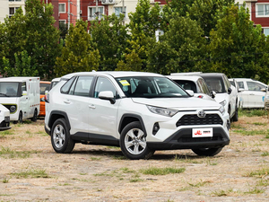 <span class=keywords><strong>Toyota</strong></span> <span class=keywords><strong>RAV4</strong></span> de <span class=keywords><strong>Segunda</strong></span> <span class=keywords><strong>Mano</strong></span> en Venta, Modelos 2018-2026, 2.0L 151hp CVT 2WD Versión Fashion X, Inspeccionada para Seguridad, Bajo Kilometraje - Product Image 2