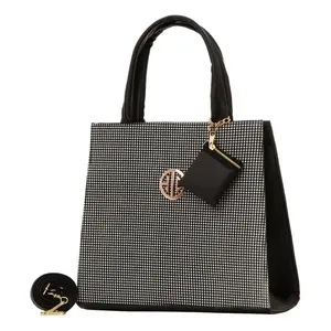 Sac à main fourre-tout décontracté Fana Isadora Cuadriblanco 1 grande capacité pour femmes avec finition métallisée, motif géométrique, matériau végétalien - Product Image 1