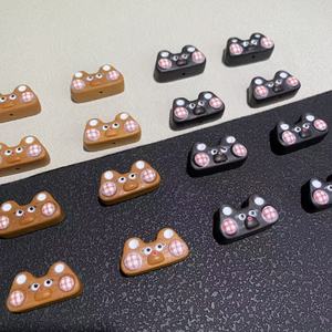 Peach Wood Bear Radio Beads Ebony Wood Bear Radio Beads For Jewelry Making Irregular Shape Wooden Loose Beads - Product Image 4