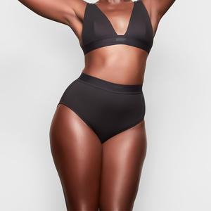 Ropa Interior de Talle Grande para Mujer, Transpirable, de Algodón Peinado, Sin Costuras, Ecológica, de Secado Rápido, con Logotipo Personalizado, 10 Colores, de Tiro Bajo - Product Image 3