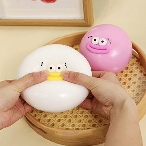 Soft Funny Big Eye Sausage Mouth Slow <b>Rebound</b> Sensory Stress Relief Squeezing Squishy Toy Squeeze Toy for Kids Promotional Toys - Product Image 4