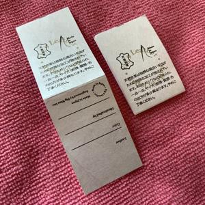 Costura Lavável Na Etiqueta De Papel Do <span class=keywords><strong>Tyvek</strong></span> Do Lado Do Vestuário, etiqueta De Cuidado Do Tecido <span class=keywords><strong>Tyvek</strong></span> Da Impressão Da Tela De Seda - Product Image 4