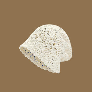 Sombrero de cubo de ganchillo retro elegante para mujer <span class=keywords><strong>con</strong></span> borla <span class=keywords><strong>tejida</strong></span> <span class=keywords><strong>a</strong></span> mano <span class=keywords><strong>con</strong></span> punta hueca para escena informal de verano - Product Image 3