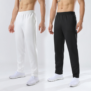Uso para todas las estaciones para entrenamientos de estudio con pantalones de serie Motion de ventilación integrada - Product Image 5