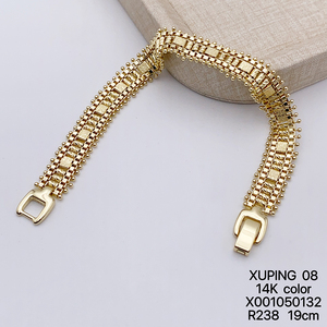 Gioielli XUPING all'Ingrosso, <span class=keywords><strong>Bracciale</strong></span> a Catena Cubana per <span class=keywords><strong>Uomo</strong></span> in Rame Placcato <span class=keywords><strong>Oro</strong></span> 14K, Stile Hip Hop alla Moda - Product Image 2