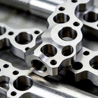 Pièces en acier inoxydable, alliage d'aluminium et laiton usinées avec précision par CNC - Fabricant chinois (Zhejiang) proposant des services d'électroérosion à fil