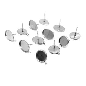 100 pièces/sac en acier inoxydable blanc boucle <span class=keywords><strong>d</strong></span>'oreille goujon Base plateau gemme <span class=keywords><strong>support</strong></span> inférieur boucle <span class=keywords><strong>d</strong></span>'oreille poste Fit 10*14/10mm bricolage <span class=keywords><strong>Cabochon</strong></span> lunette réglage - Product Image 3