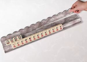 Regla de Mahjong Magnética de Acrílico de Lujo Moderna Personalizada con Diseño de Ondas de Agua y Arena Movediza, Portátil para Mahjong Americano y Judío - Product Image 2