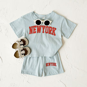 夏の男の子の服セットクールなキッズアルファベットプリントTシャツ2PCS新生児半袖ショーツ服卸売 - Product Image 2