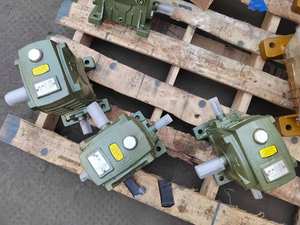 Reductor de velocidad de engranaje helicoidal de etapa única serie WP - Product Image 6