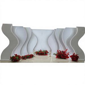 ฉากหลังเหล็กทรงโค้ง 3 มิติ รูปทรงคลื่นเรียบเนียน พร้อมดีไซน์กระจกสะท้อนแสง ขนาดปรับแต่งได้ - Product Image 1