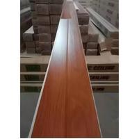 Panneau de plafond en PVC laminé de luxe, imperméable, ignifuge, faux plafond en plastique pour l'intérieur de la chambre