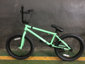<span class=keywords><strong>Bicicleta</strong></span> BMX de Fábrica de una Sola Velocidad para <span class=keywords><strong>Wheelie</strong></span>, Freestyle, Calle y Acrobacias para Niños y Adultos - Product Image 3