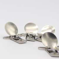 Clip de Bretelle Métallique Classique en Nickel Plaqué Couleur Personnalisée, Forme Cœur Plat ou Rond, pour Vêtements et Habillement