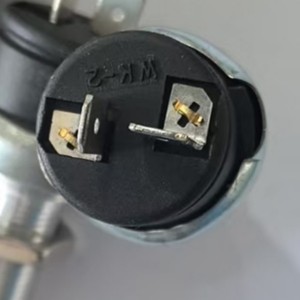 Interruptor de luz de freno Mercedes A0005456909 12V para furgoneta Benz, pieza de repuesto - Product Image 3