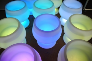 Vente en gros en usine de Rigeba Batterie d'éclairage à LED Seau à glace pour le vin Lumière brillante pour les événements de fête en club - Product Image 5