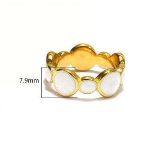 Zhongzhe CE Vente en gros de bagues simples pour femmes, en acier inoxydable 316L, plaqué or 18 carats, anti-ternissement, résistantes à l'eau - Product Image 3