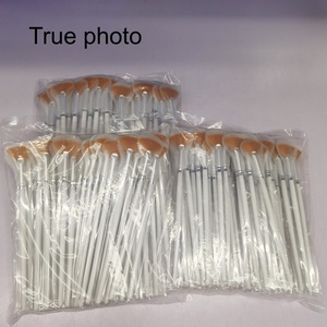 <span class=keywords><strong>Pinceau</strong></span> éventail mini esthétique de 15 mm pour masques peelings et crèmes – Petit <span class=keywords><strong>pinceau</strong></span> éventail pour peelings chimiques du <span class=keywords><strong>visage</strong></span> - Product Image 6