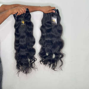 Extensions de cheveux bouclés en gros, cuticules alignées, cheveux naturels indiens non traités, ondulés et bouclés, fournisseurs d'extensions de cheveux humains - Product Image 2