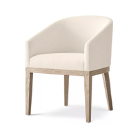 Chaise d'appoint moderne cinq étoiles avec structure en chêne, pieds coniques, revêtement en tissu, chaise de salle à manger en bois pour villa, appartement, mobilier de salle à manger