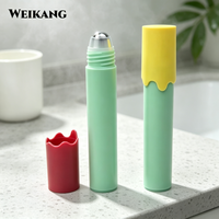 Flacon roll-on en plastique ondulé rechargeable de haute qualité pour crème contour des yeux et huiles essentielles, avec bille roulante et logo personnalisé