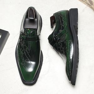 Chaussures habillées en cuir pour hommes printemps-été, style ethnique non mainstream avec embossage tridimensionnel - Product Image 3