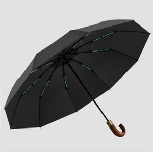Parapluie de marché promotionnel en gros, pas cher, anti-UV, 3 plis, 10 baleines, poignée en plastique, pare-soleil pour la pluie - Product Image 2