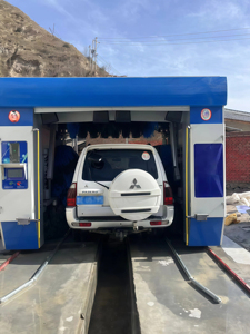 Máquina de Lavado de Autos Eléctrica Automática con Rodillo Recíproco de 5 Cepillos de Acero Inoxidable de 2200W y Presión Superior a 8MPa, Precio Competitivo - Product Image 5