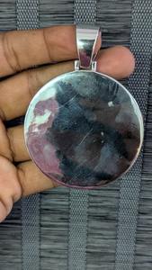 Collar con Colgante Hip-Hop Chapado en Oro de 18K para Hombre con Diamantes Moissanite VVS, Collar de Lujo con Incrustaciones de Diamantes para Venta al por Mayor y Personalización - Product Image 2