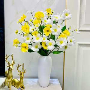 ดอกไม้ประดิษฐ์ตกแต่งภูมิทัศน์ดอกไม้ห้องนั่งเล่นตู้ทีวีตกแต่งเดสก์ทอปผีเสื้อกะเทย - Product Image 1