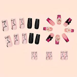 24 pezzi con punta a forma di cuore con perla a forma di cuore a forma di stella in acrilico per unghie a punta francese di colore corto rosa per donne nere (Star-Love) - Product Image 4