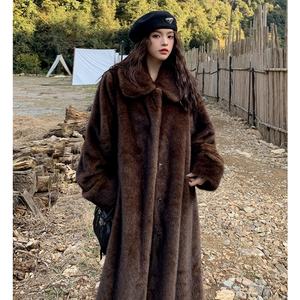 Женское пушистое пальто с V-образным вырезом - Product Image 5