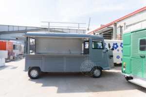 Carretti <span class=keywords><strong>Vintage</strong></span> per Alimenti, Rimorchi da Campeggio, Food Truck Usati, <span class=keywords><strong>Camion</strong></span> Panetteria, <span class=keywords><strong>Camion</strong></span> Caffetteria, <span class=keywords><strong>Camion</strong></span> Gelateria con Cucina in Vendita - Product Image 3