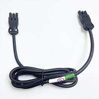 Connecteur mâle-femelle enfichable pour système de routage de câbles