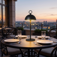 Lampe de table LED sans fil à piles, design dôme champignon en métal personnalisé, avec anneau supérieur et poignée, pour la décoration de restaurants et hôtels