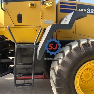 รถตักล้อยางโคมัตสึ WA320 มือสองคุณภาพดี รถตักล้อยางโคมัตสึ 320 380 400 มือสอง อุปกรณ์วิศวกรรมเครื่องกล - Product Image 6