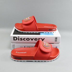 Yüksek kalite Unisex yaz <span class=keywords><strong>Flip</strong></span>-flop terlik öğrenciler için Trendy futbol baskılı kaymaz spor sandalet artı boyutu rahat - Product Image 3