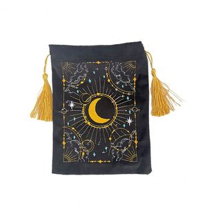 Pochette en velours personnalisée avec cordon de serrage pour bougies, sac de luxe pour cartes de tarot, emballage en flanelle pour bougies - Product Image 1