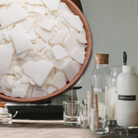 La Chine fournit des flocons d'huile de soja faits à la main de luxe cire écologique pour bricolage bougie parfumée faisant 25kg poids pour les cadeaux de vacances