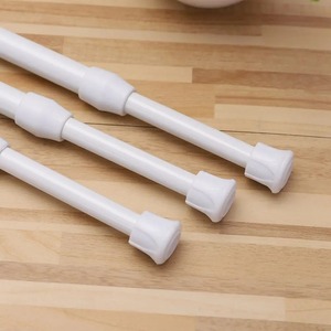 Tringle télescopique multifonctionnelle et durable pour la maison, idéale pour suspendre rideaux et articles de salle de bain - Product Image 3