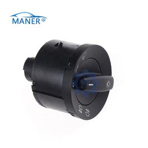 Bouton de commutation de commande de fenêtre de miroir de phare de systèmes électriques automatiques pour VW Golf <span class=keywords><strong>Touran</strong></span> Jetta - Product Image 1