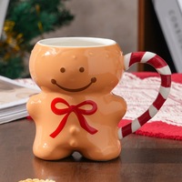 Smile Gingerbread Man Shaped Design Tasse en céramique Décorations et cadeaux de style Noël en gros