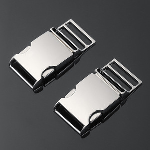 Hebilla Metálica Jiuyuan de Aleación de Zinc Plateada Ajustable para Mochila, Equipaje y Accesorios de Bolsa Q023-25 - Product Image 1